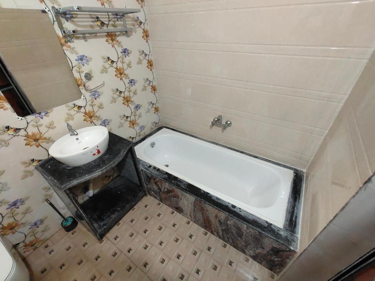 Green View Hotel & Resort Jhargram Екстер'єр фото